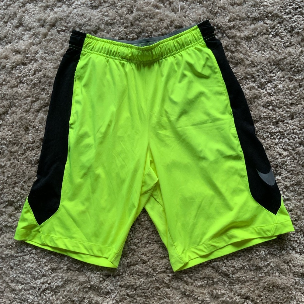 Mens Nike basketball shorts